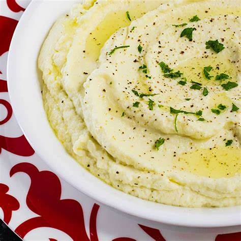 Savory Keto Cauliflower Mash with Garlic and Herbs